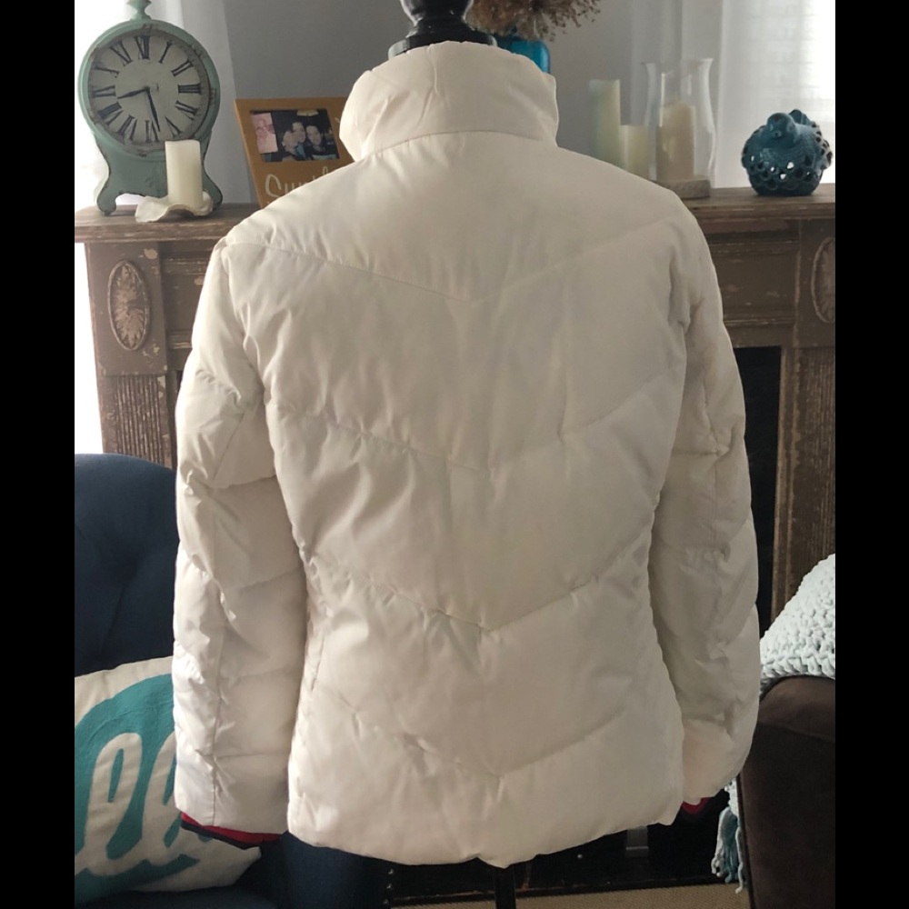 🔴SOLD🔴Quilted Puffer Jacket - Picture 7 of 7